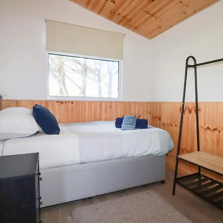 194 Atlantic Bays * Padstow